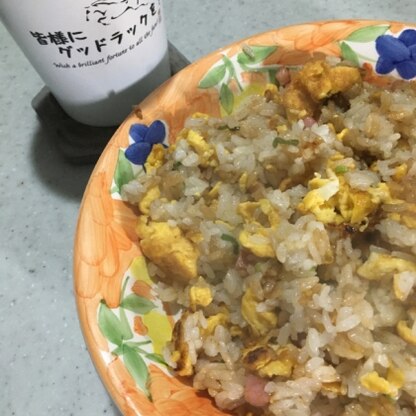 味の素は意外な効力を発揮することがわかりました。味にコクが出て美味しかったです。焼き豚とネギのシンプルな組み合わせですが美味しくいただきました。